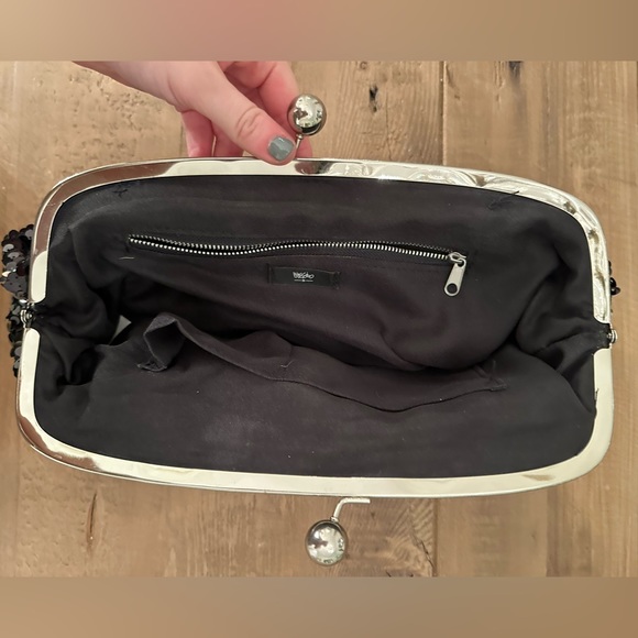 NWOT Mossimo Black Mermaid Sequin Clutch Purse - Picture 3 of 5